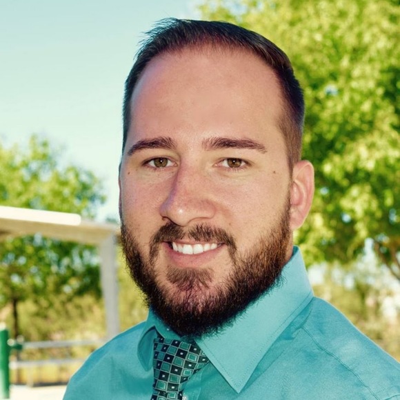 Meet your Posher, Robert - Picture 1 of 1